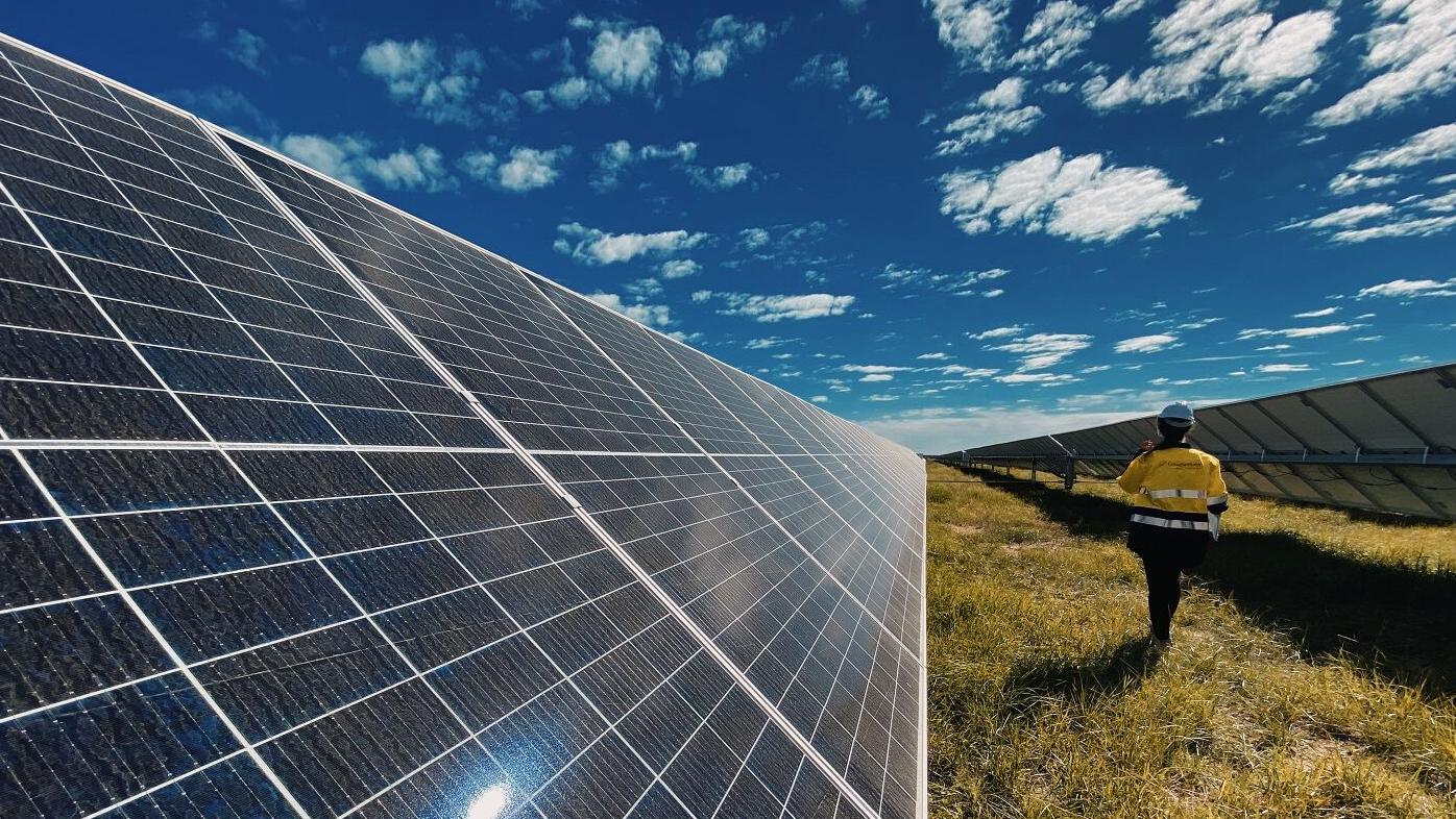 $800 million solar cell manufacturing facility being built in southern Indiana